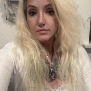 Catt_lepurr webcam livesex profile in granny cams