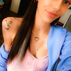 SlimKay318 webcam livesex profile in no-answer cams