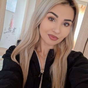 Sophia_smithh webcam livesex profile in italy cams
